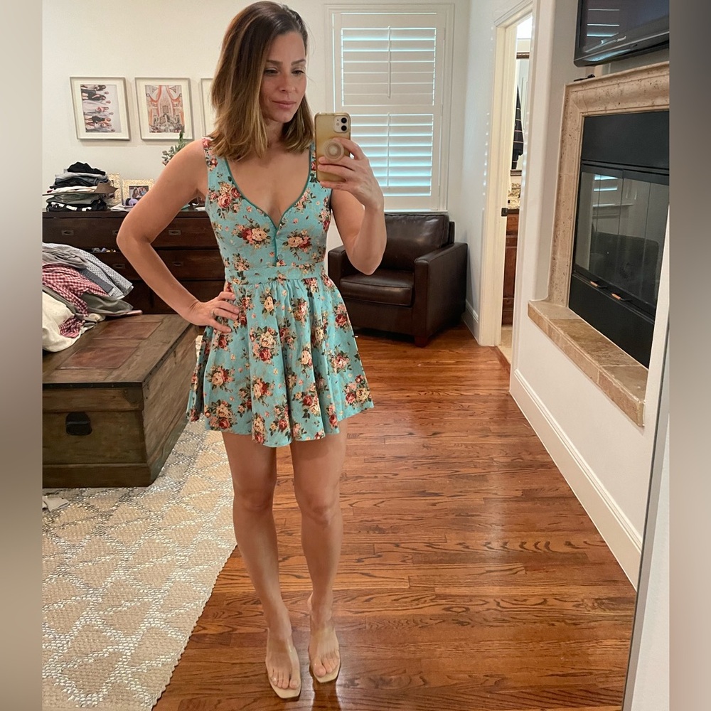 Blue Floral dress - Great Derby dress!